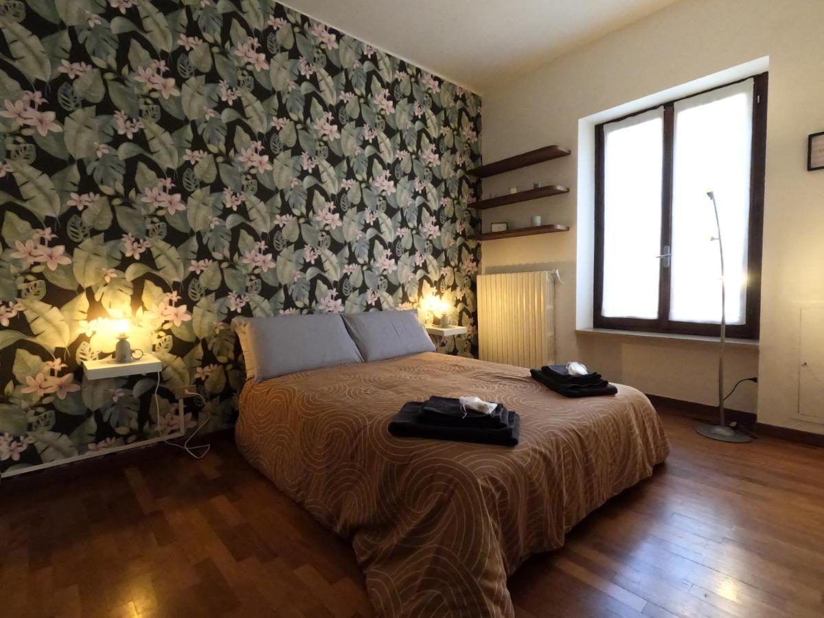 Centro Storico-Dimora Con Terrazza- Wi-Fi E Ac Apartment Asti Ngoại thất bức ảnh